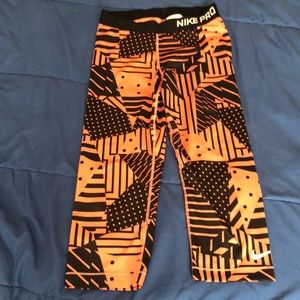 Nike Pro Workout Capris